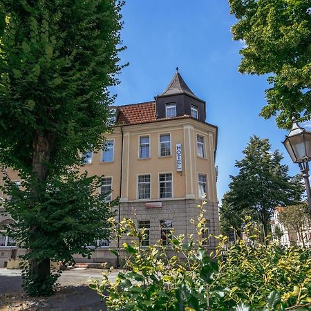 Regiohotel Quedlinburger Hof Кведлинбург Экстерьер фото